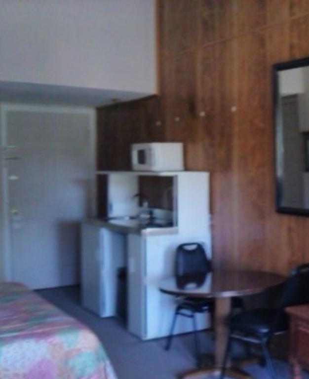 Ken Bar Lodge Gilbertsville Экстерьер фото